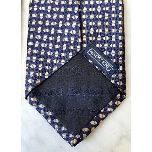 Lands' End Navy Blue  Tan Print Men's Silk Neck Tie  NEW - Picture 5 of 7